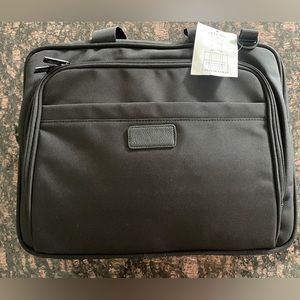 New Codi Messenger Bag